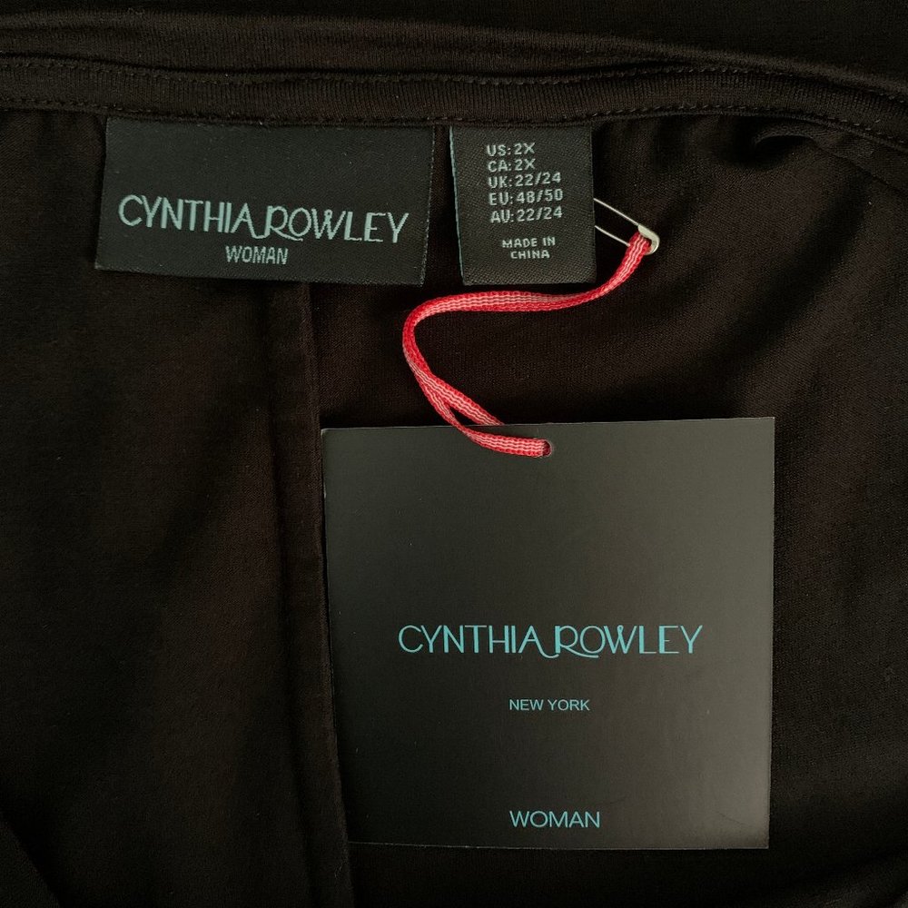 New CYNTHIA ROWLEY Ruffle Sleeve Dress - Picture 4 of 5